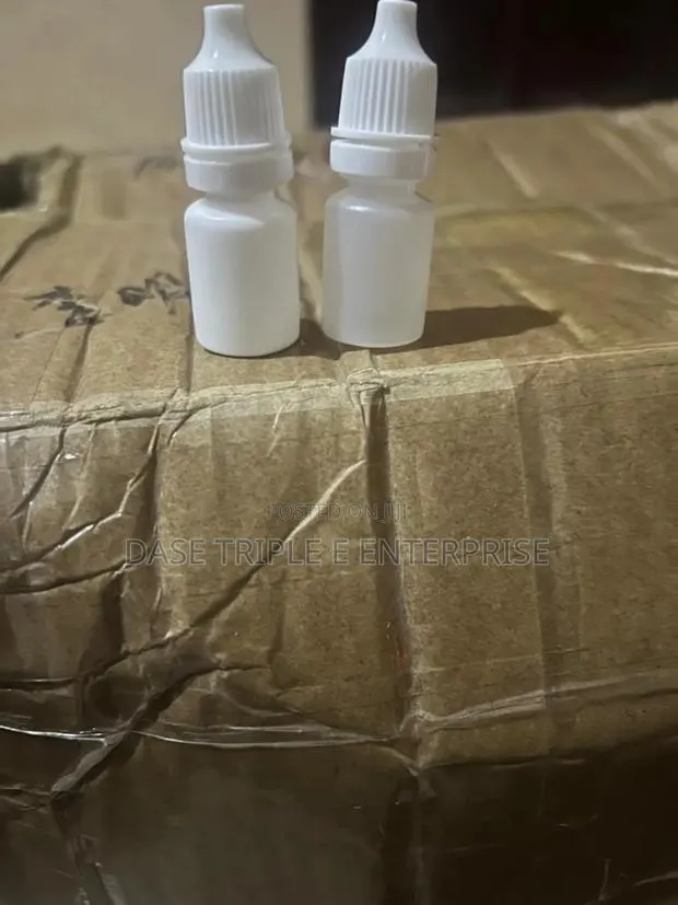 Eye Drop Plastic Bottle · Photo 2