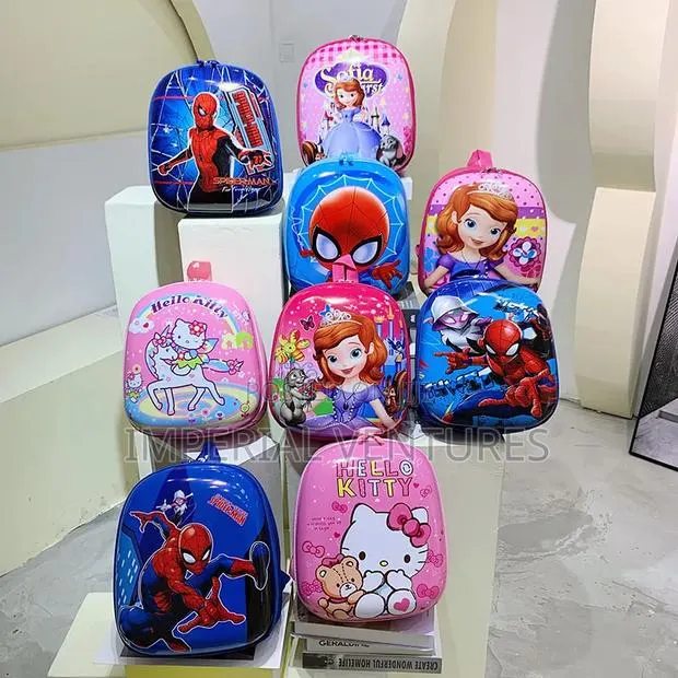 Classy Colourful Kids Back Pack · Photo 1