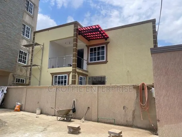 4bdrm House in Tesano for rent · Photo 1