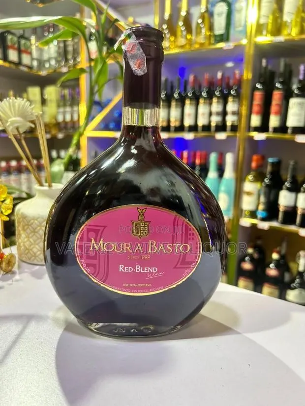 Moura Basto Red Wine · Photo 1