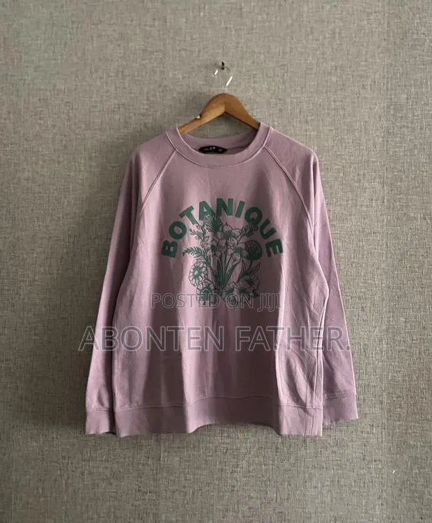 Sweatshirt · Photo 1