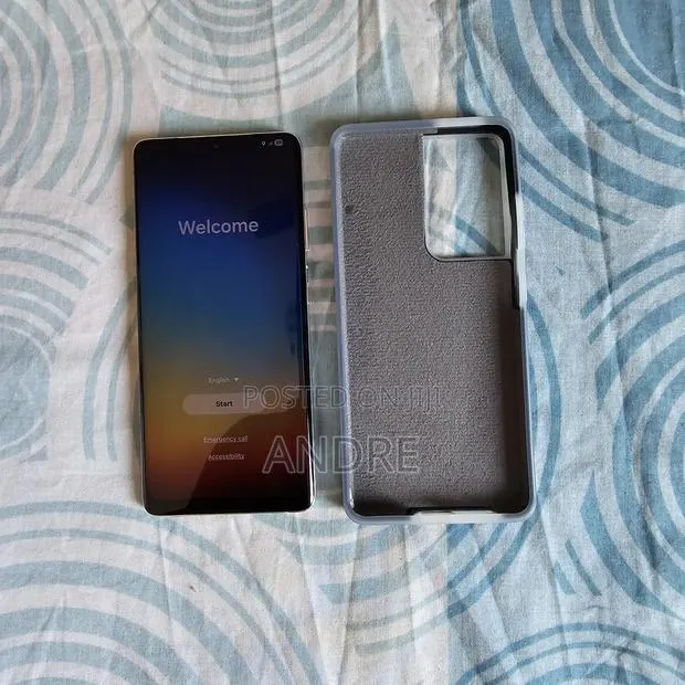 Samsung Galaxy S21 Ultra 5G 128 GB Silver · Photo 1
