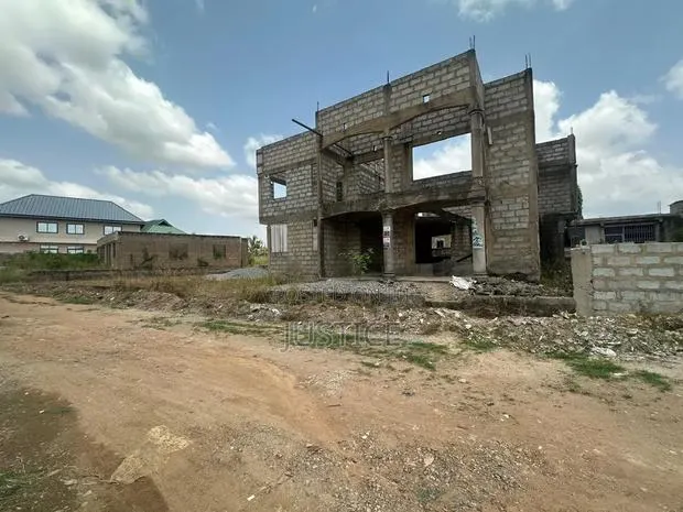 4bdrm House in Sapeiman Opah, Amasaman for sale · Photo 1