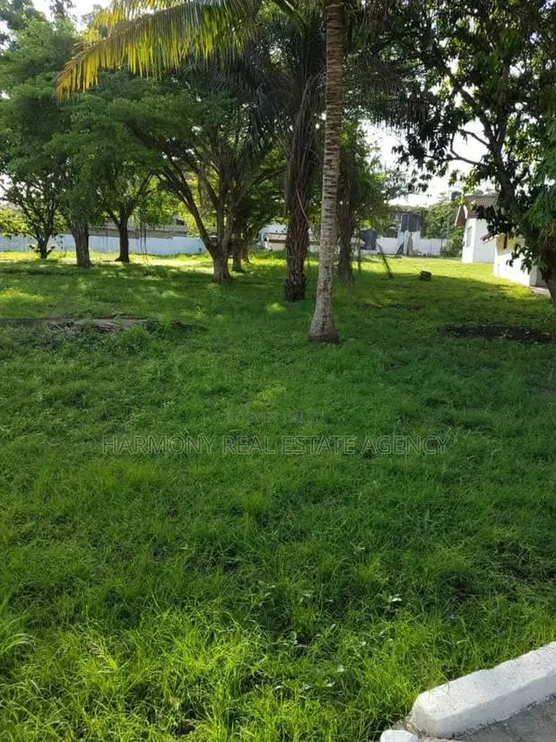 4bdrm House in Airport Residential Area for rent · Photo 4