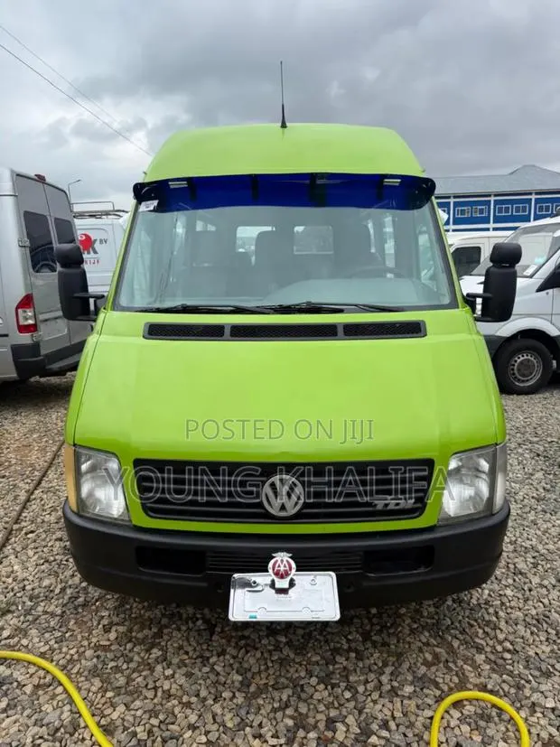 Volkswagen LT 2005 White · Photo 1
