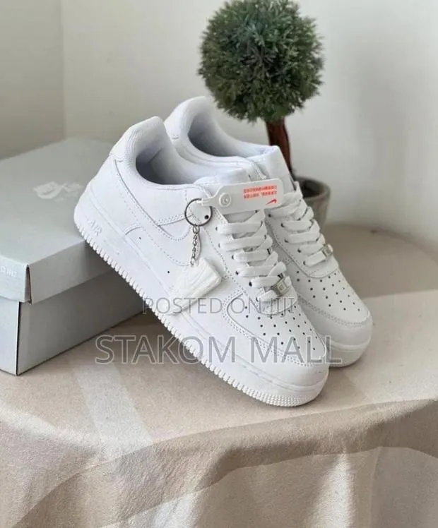 Nike Air Force 1 · Photo 1
