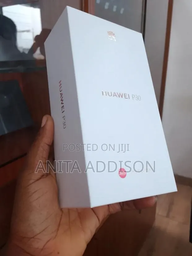 New Huawei P30 128 GB Blue · Photo 1