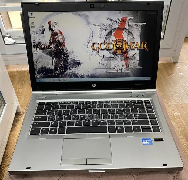 Laptop HP EliteBook 8470P 8GB Intel Core i5 HDD 500GB · Photo 1