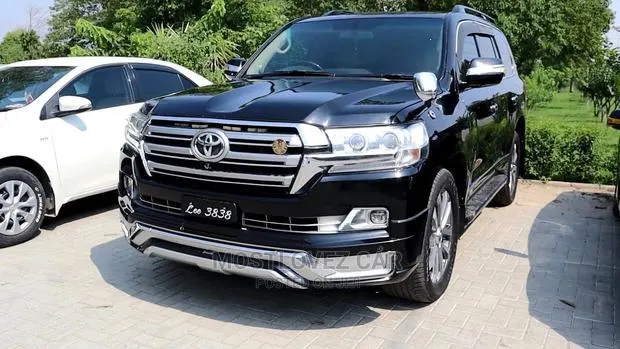 Car Rental Rent a Landcruisers V8 for Weddings and Airport