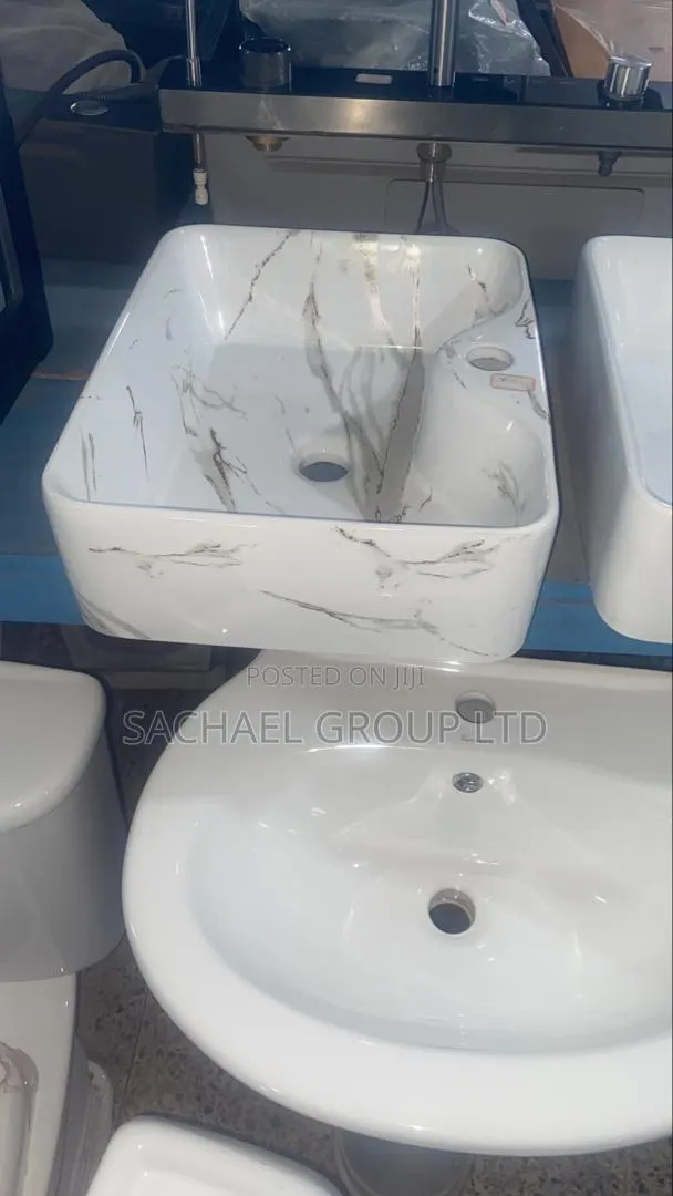 Ceramic Pedicure Bowl · Photo 1