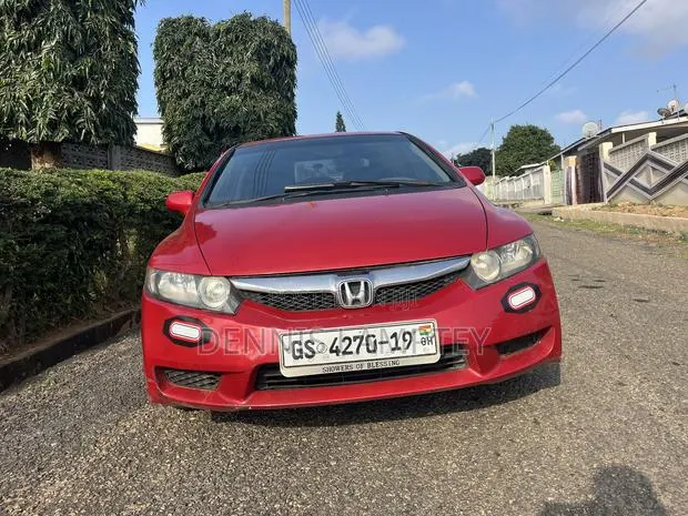 Honda Civic 2010 Red · Photo 1