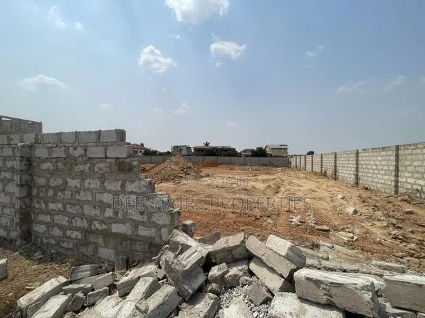 One Plot of Land for Sale at Manert Titled · Photo 1