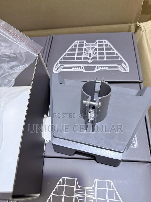 Starlink Dish Mount Adapter for Standard Device (Quality) · Photo 1