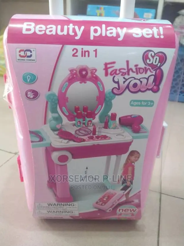 2 in 1 Make Up Fashion Set · Photo 1