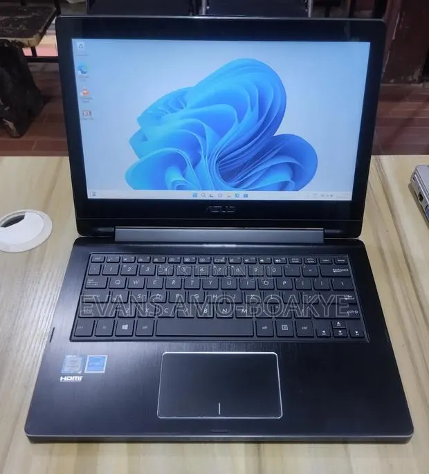 Laptop Asus Q302 8GB Intel Core i5 HDD 1T