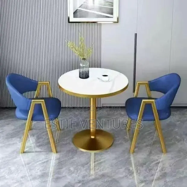 Modern Dining Set · Photo 1