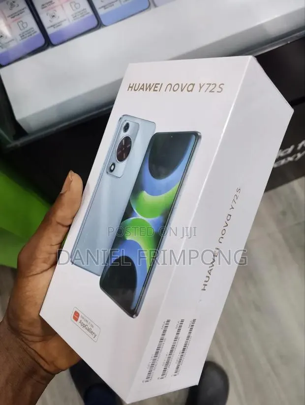 New Huawei Nova Y72S 4G 128 GB Black · Photo 1