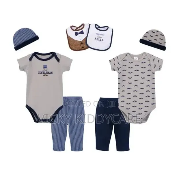 Hudson Baby Boy Clothes Set 0 to 6 Months · Photo 1