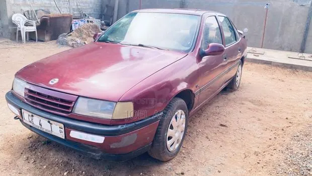 Opel Vectra 1992 Maroon · Photo 1