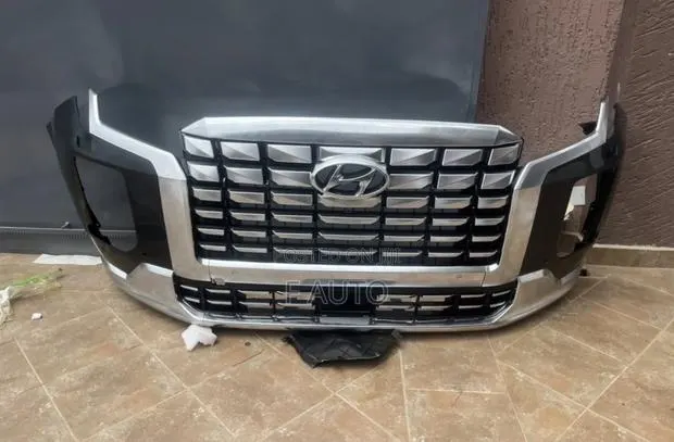 Hyundai Palisade 2022,2023,2024,2025 Front Bumper Complete · Photo 1