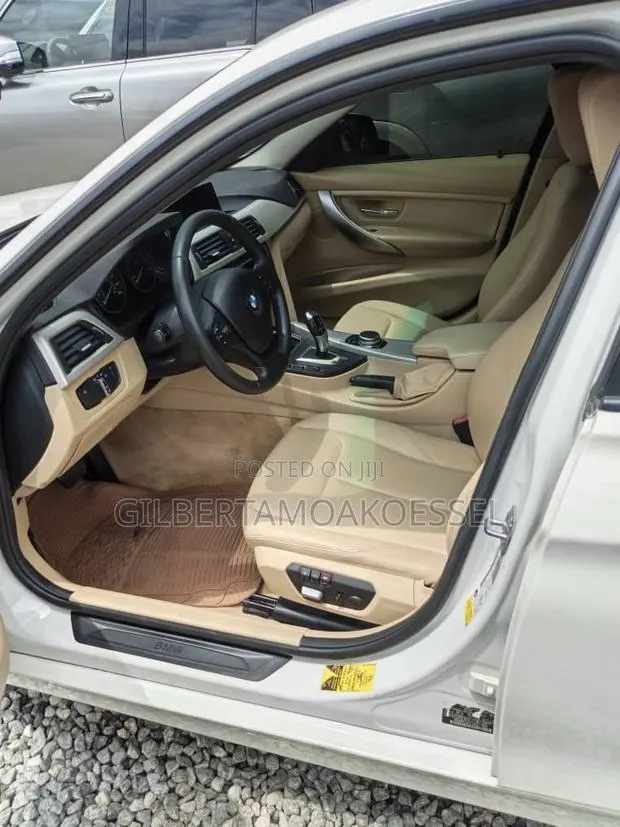 BMW 328i 2016 White · Photo 1