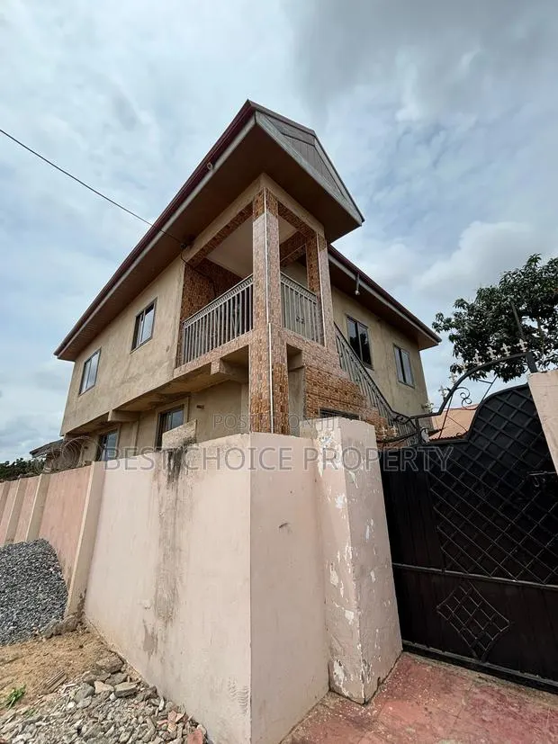 Two Bedroom Apartment for Rent New Legon School · Photo 1