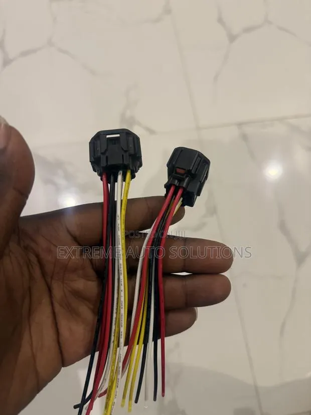 Civic 2019 Headlights Daytime Running Lights 8-Pin Connector Plug · Photo 1