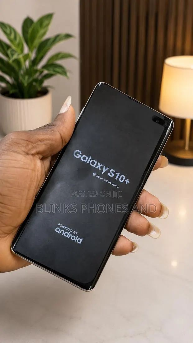 Samsung Galaxy S10 Plus 128 GB · Photo 1