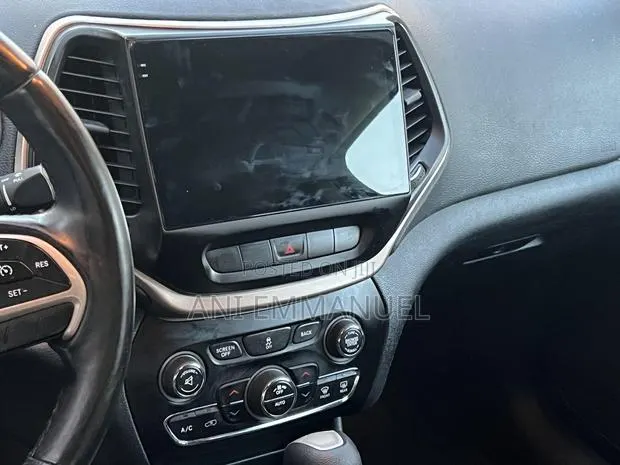 Jeep Cherokee 2014 Android · Photo 1