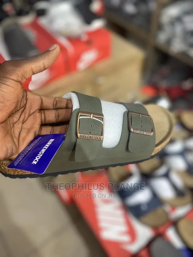 Original German Birkenstock Slippers · Photo 1