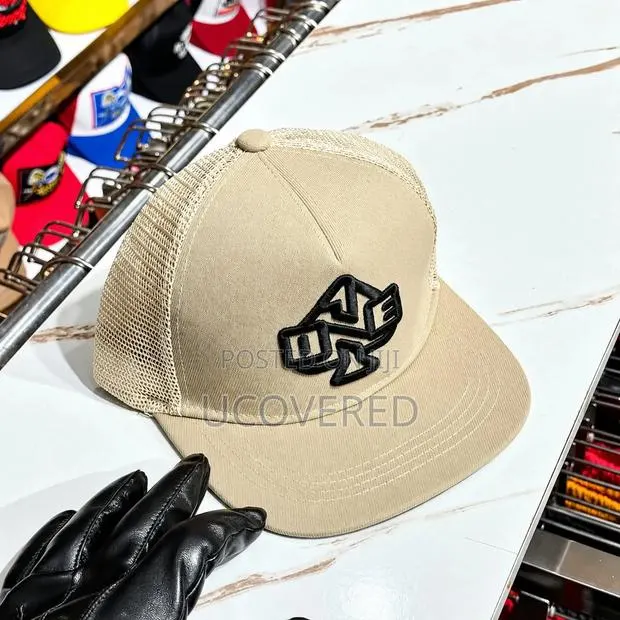 Trucker Caps With a Flat Brim