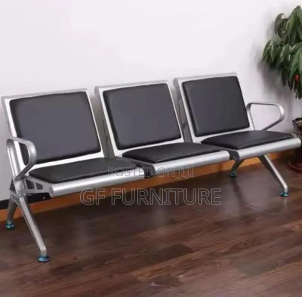 Three-Seater Airport or Public Area Waiting Bench · Photo 1