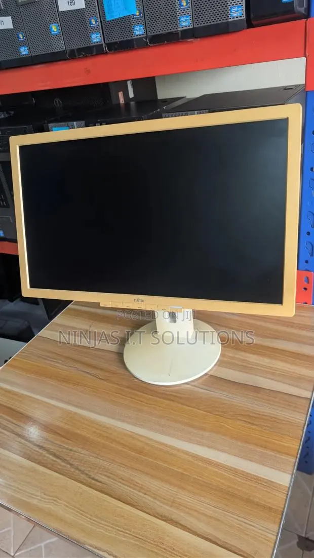 Fujitsu Display P23t-6 23 Inches IPS Monitor · Photo 1