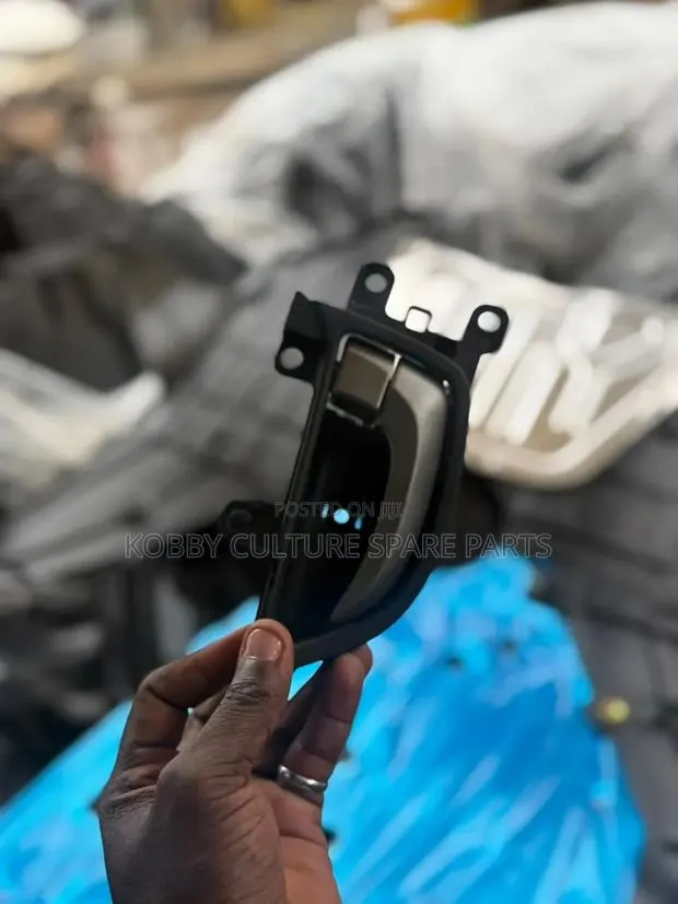 Original Brand New Car Inside Openers Available for All Cars · Photo 1