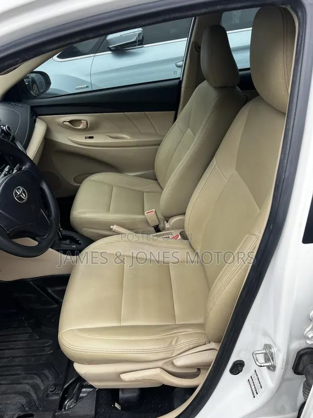 Toyota Vios 2016 White · Photo 1