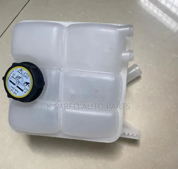 Ford Focus / Escape Expansion Tank · Photo 1