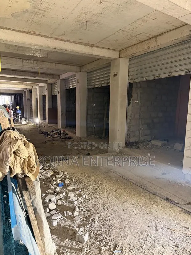Prime Commercial Shop for Rent – Adum · Photo 1