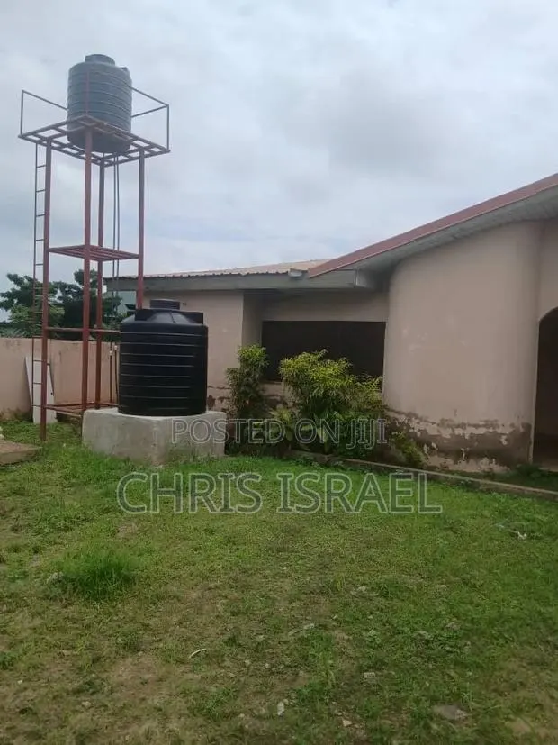 4bdrm House in Oyibi Benarpat, Pentecost for rent · Photo 1