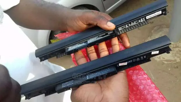 New Batteries in Box for Every Laptop and Delivery · Photo 1