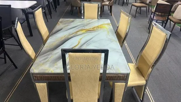 Dinning Set · Photo 1