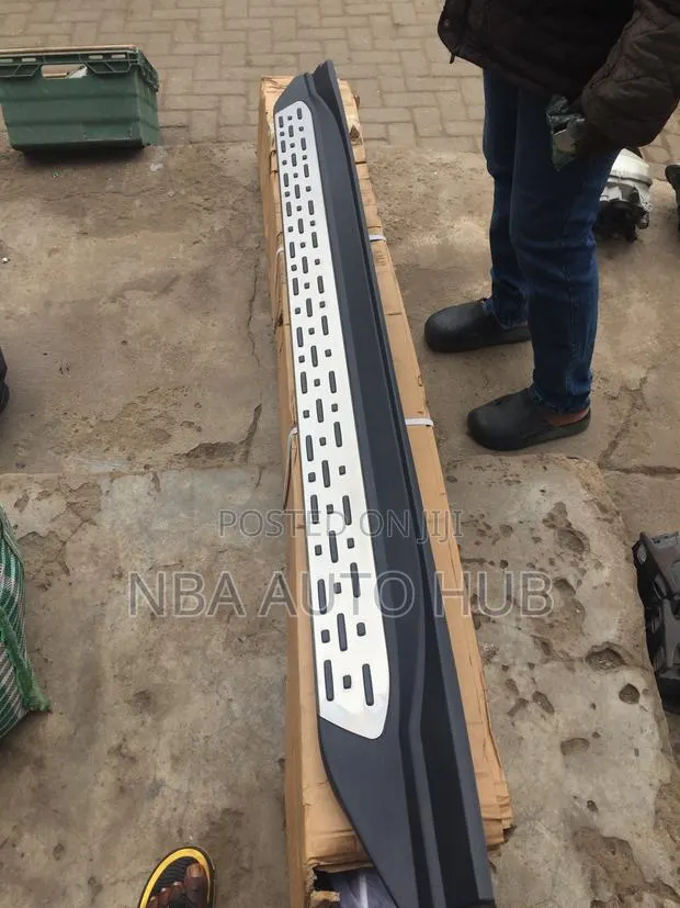 Toyota Highlander Original Side Step · Photo 1