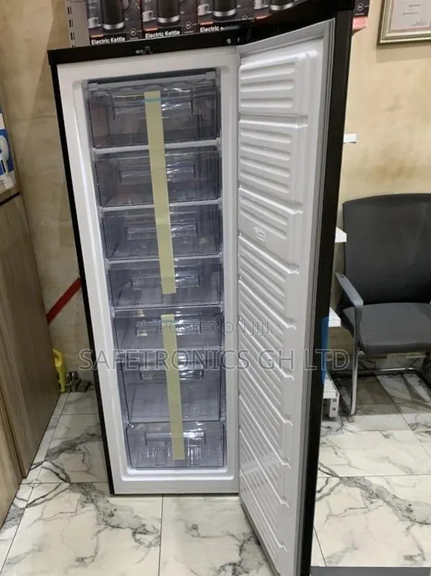 Trust Original 225 Liters Pearl Upright Freezer Puf-370 · Photo 1