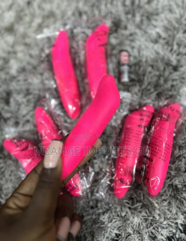 New Mini Dolphin Vibrator · Photo 1