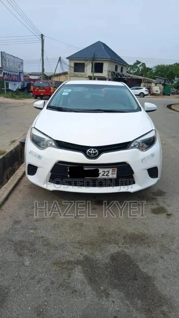 2016 Toyota Corolla · Photo 1