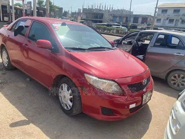 Toyota Yaris 2010 Red