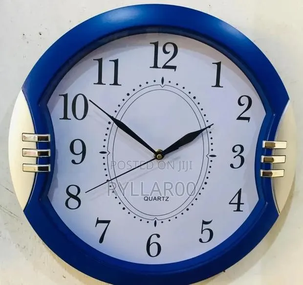Wall Clock · Photo 1