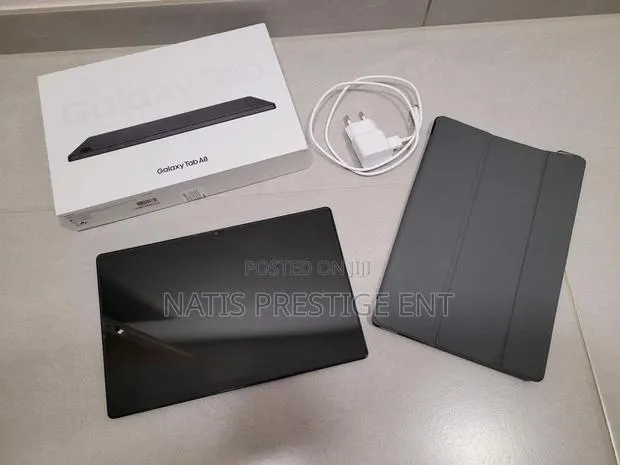New Samsung Galaxy Tab A8 10.5 2021 64 GB Black · Photo 1