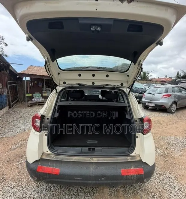 Samsung SM3 2015 Ivory · Photo 1