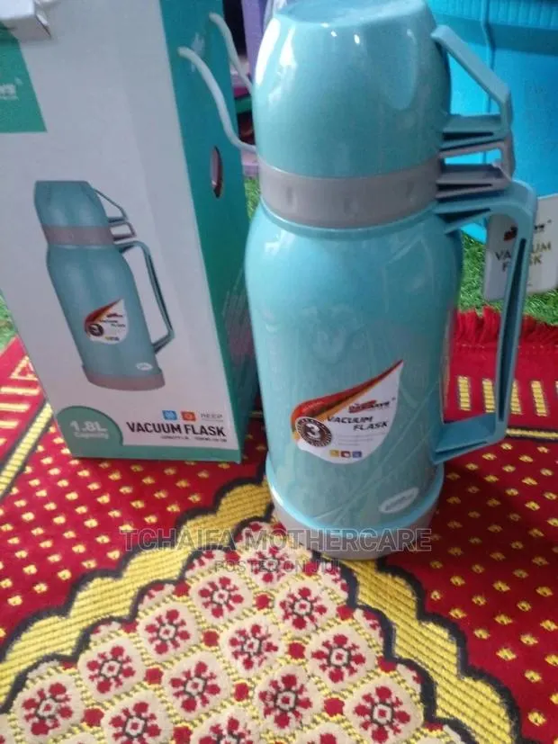 Vacuum Flask · Photo 2