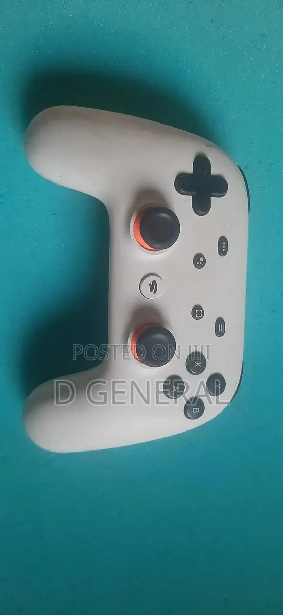 Google Stadia Controller · Photo 1